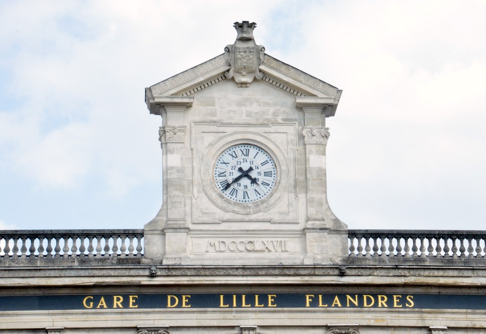 Est-ce que le stationnement est payant le dimanche à Lille ?